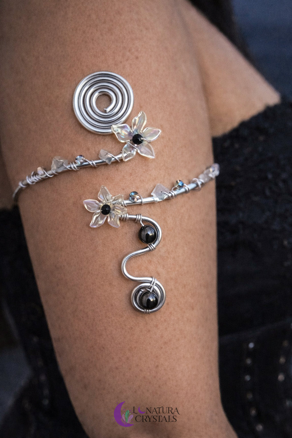 Portal Protección • Pieza 7 | Cuff de Brazo | Joyería Artesanal Ritualizada