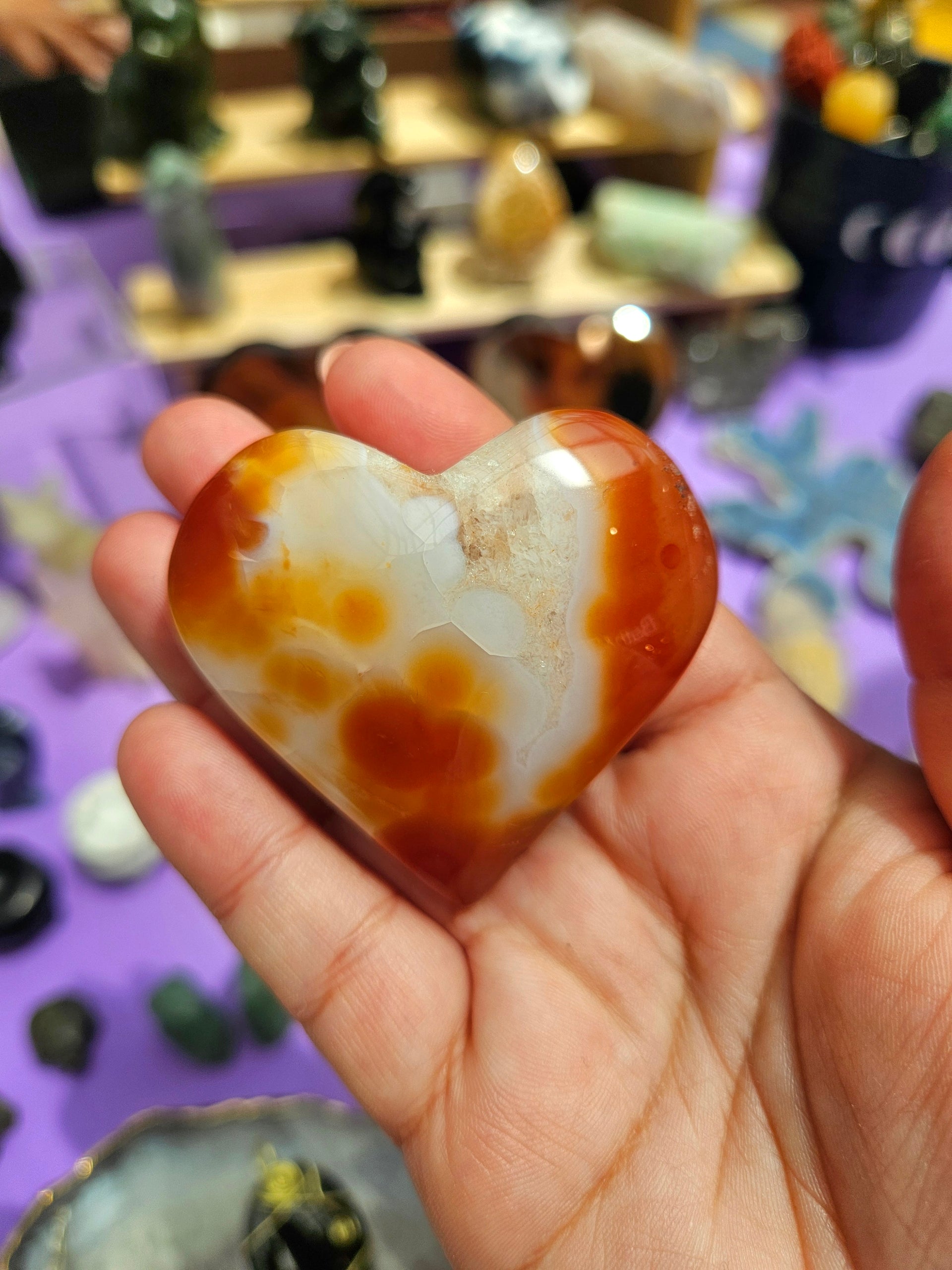 Corazón Carnelian y Cuarzo (incluye base)